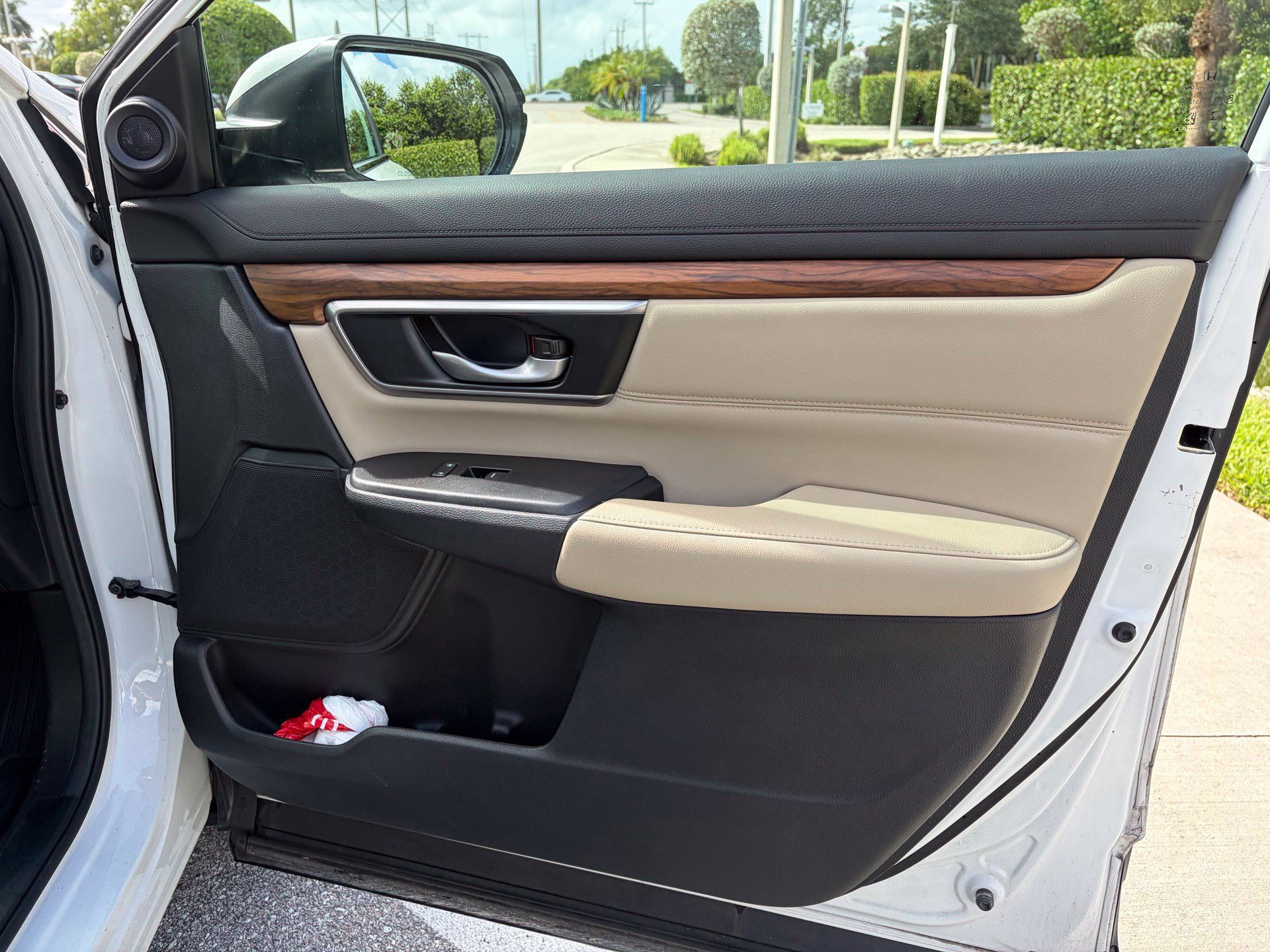 Used 2022 Honda CR-V EX-L image 16