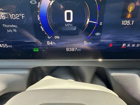 Used 2026 Chevrolet Silverado EV LT AWD/4WD image 26