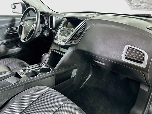 Used 2017 Chevrolet Equinox LT w/ Convenience Package FWD image 27