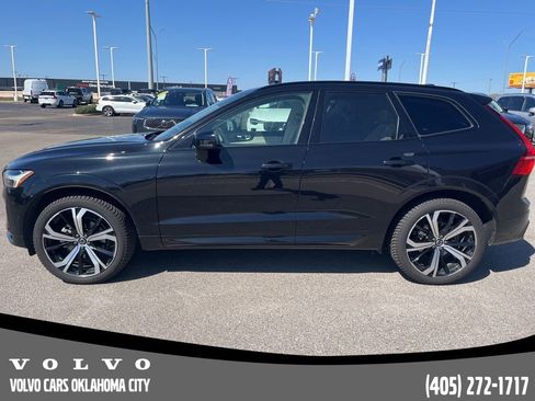Used 2024 Volvo XC60 B5 Ultimate w/ Protection Package Premier image 8