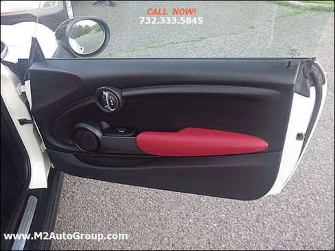 Used 2014 MINI Cooper 2-Door Hardtop image 29