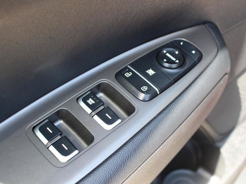Used 2019 Kia Optima LX w/ LX Premium Package FWD image 13