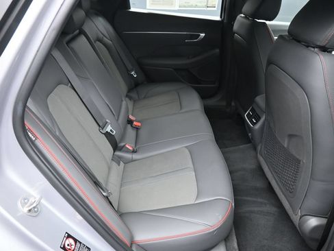 Certified 2023 Hyundai Sonata SEL Plus FWD image 24