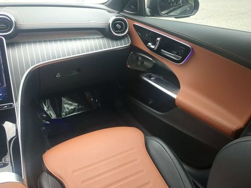 Used 2024 Mercedes-Benz C 300 4MATIC Sedan image 15