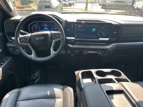 Used 2025 Chevrolet Silverado 2500 LT w/ Trail Boss Package AWD/4WD image 23