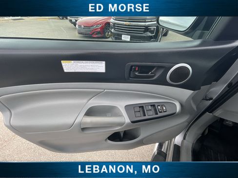 Used 2015 Toyota Tacoma 4x4 Double Cab w/ TRD Off-Road Package image 19