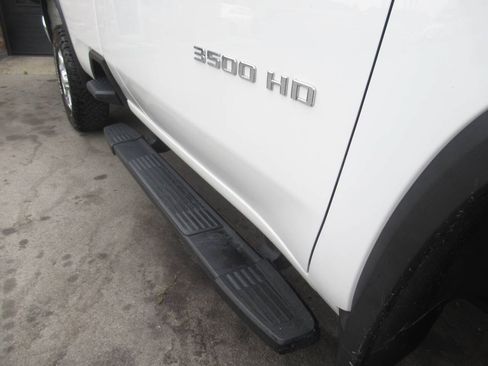 Used 2021 Chevrolet Silverado 3500 W/T w/ WT Convenience Package AWD/4WD image 7