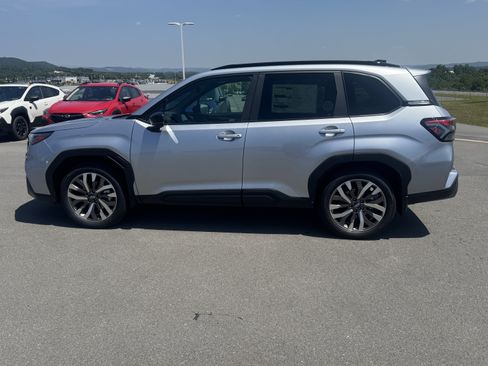 New 2026 Subaru Forester Touring AWD/4WD image 7