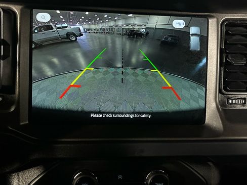 Used 2025 Ford Bronco Big Bend image 15