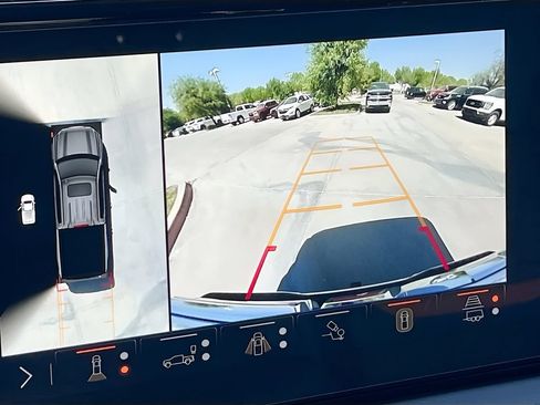 Used 2024 GMC Sierra 1500 AT4 w/ AT4 Premium Package AWD/4WD image 14