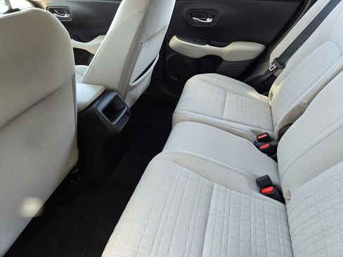 Used 2023 Honda HR-V LX image 38