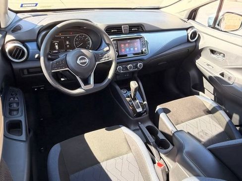 Used 2025 Nissan Versa SV FWD image 13