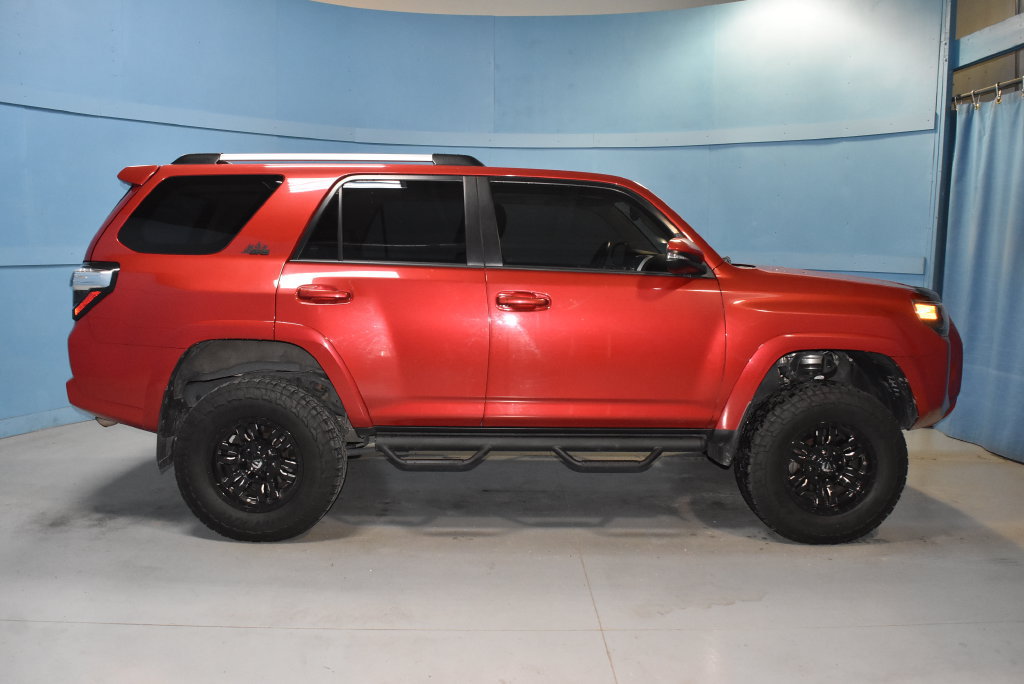 Used 2019 Toyota 4Runner SR5 Premium AWD/4WD image 26
