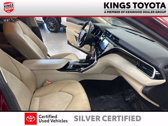 Used 2018 Toyota Camry LE FWD image 22