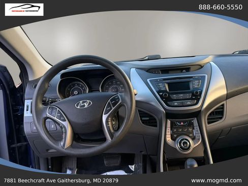 Used 2013 Hyundai Elantra GLS w/ Preferred Pkg FWD image 17
