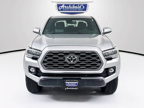 Used 2023 Toyota Tacoma TRD Off-Road AWD/4WD image 2
