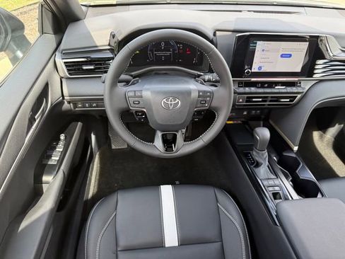 Used 2026 Toyota Camry SE w/ Convenience Package AWD/4WD image 28