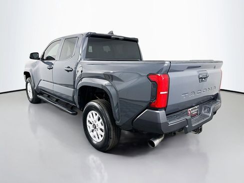 Used 2025 Toyota Tacoma SR image 7