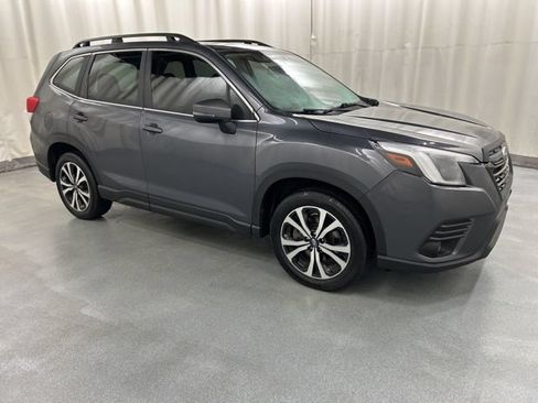 Used 2023 Subaru Forester Limited AWD/4WD image 1