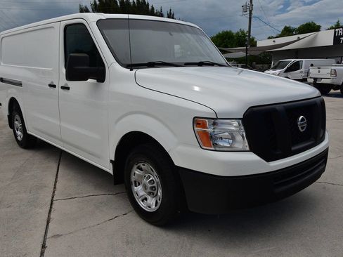 Used 2021 Nissan NV 1500 SV RWD image 1