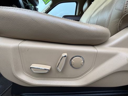 Used 2018 Ford F150 Lariat w/ Equipment Group 501A Mid image 14