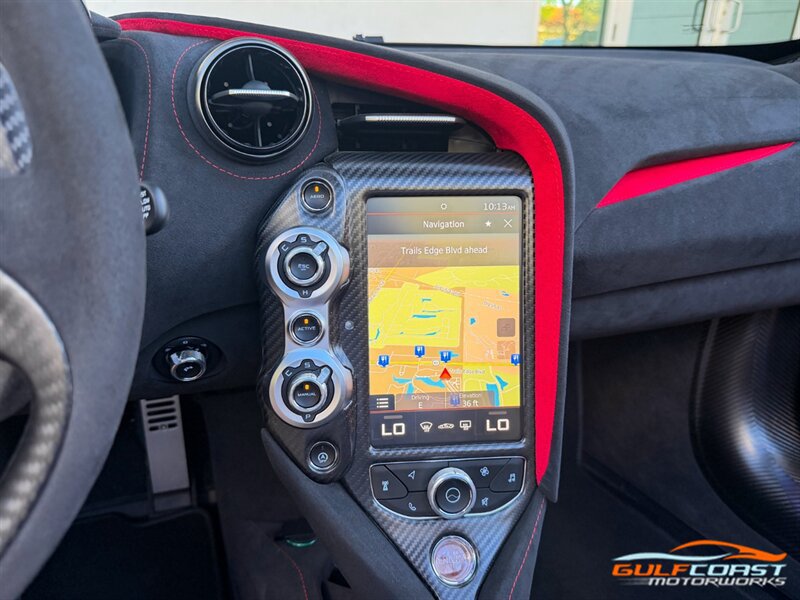 Used 2022 McLaren 765LT RWD image 18
