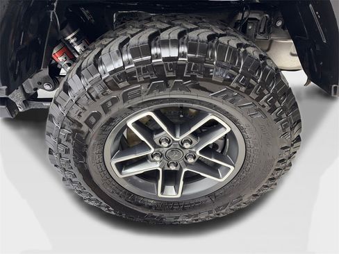 Used 2025 Jeep Gladiator Mojave w/ Safety Group image 80