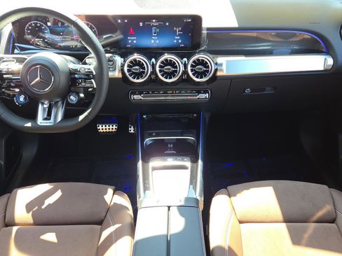 New 2026 Mercedes-Benz GLB 35 AMG 4MATIC image 36