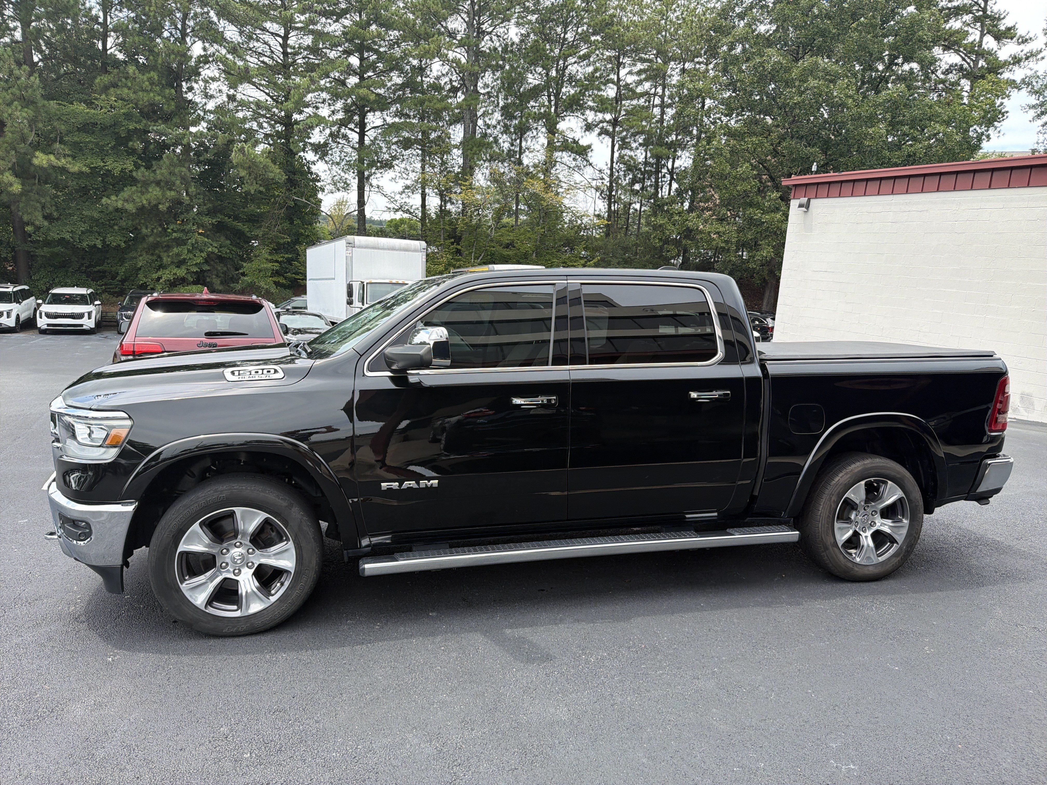 Used 2020 RAM 1500 Laramie AWD/4WD image 4
