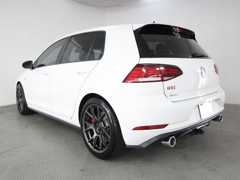 Used 2019 Volkswagen GTI SE FWD image 7