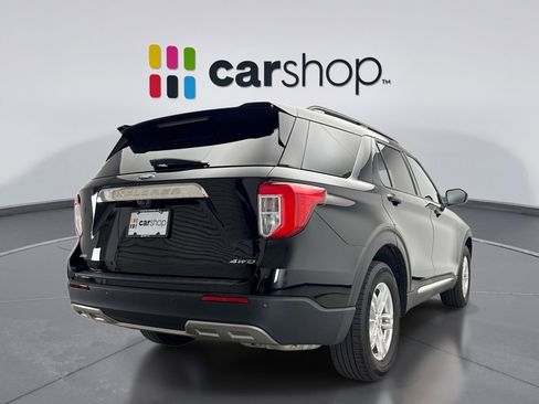 Used 2022 Ford Explorer XLT w/ Equipment Group 202A AWD/4WD image 5