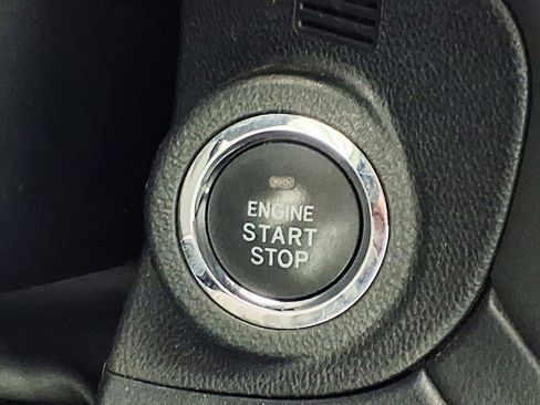 Used 2023 Subaru Outback Limited AWD/4WD image 23
