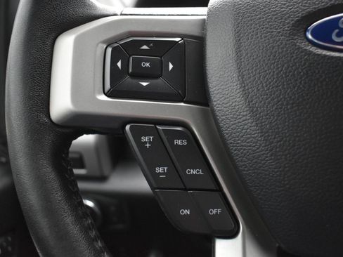 Certified 2019 Ford F250 Lariat w/ Lariat Ultimate Package image 18