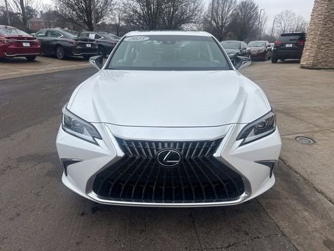 Certified 2025 Lexus ES 300h w/ Accessory Package (Z2) image 8