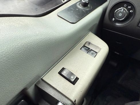 Used 2013 Ford F250 XLT AWD/4WD image 28
