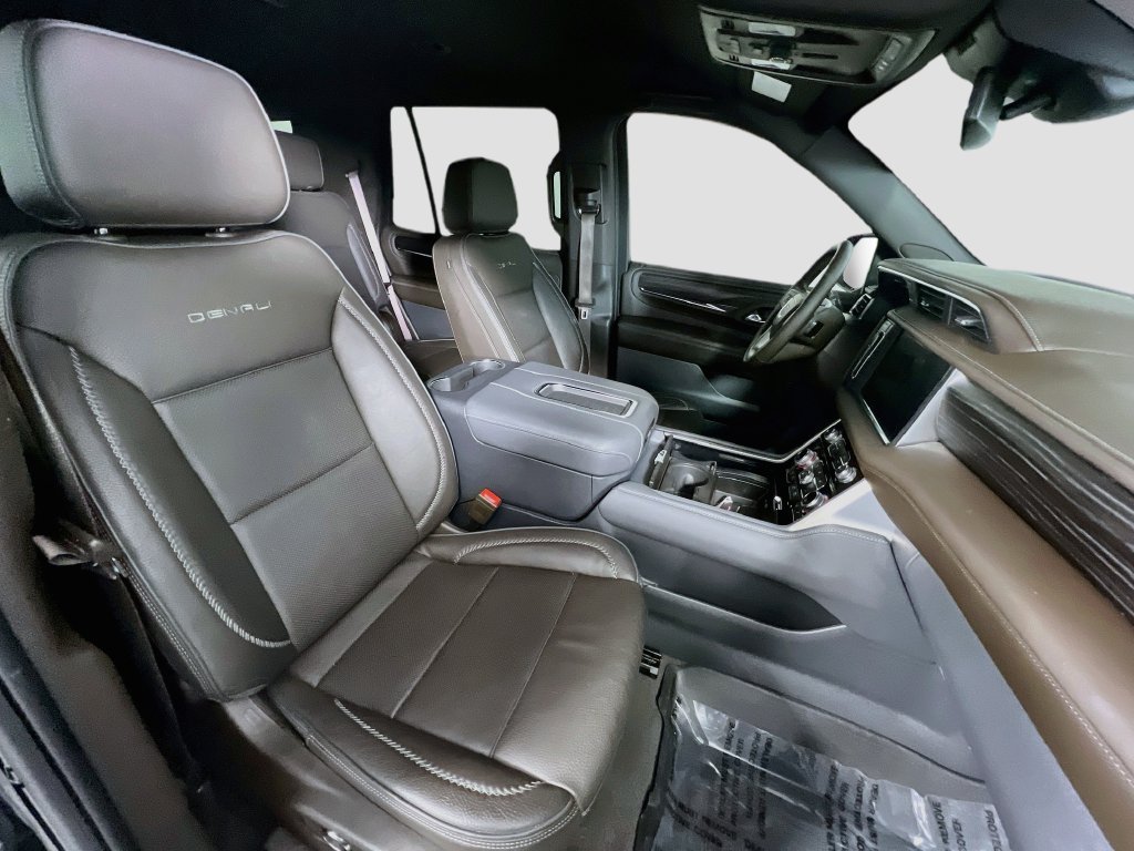 Certified 2023 GMC Yukon Denali w/ Max Trailering Package AWD/4WD image 30