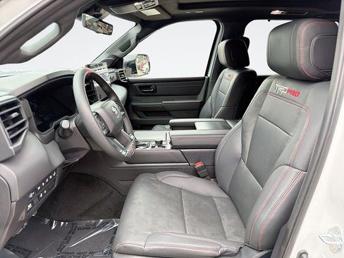 Used 2025 Toyota Sequoia TRD Pro AWD/4WD image 24