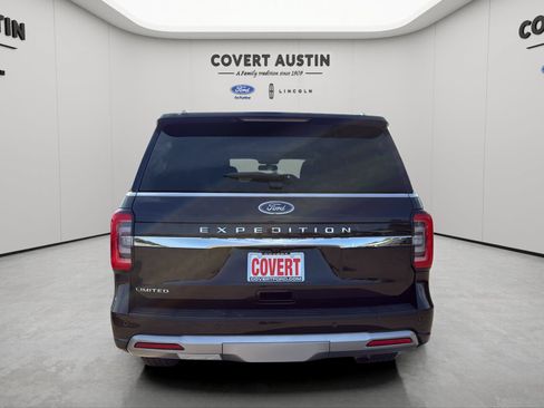 Used 2024 Ford Expedition Limited RWD image 4