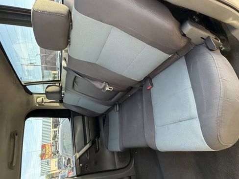 Used 2006 Nissan Titan XE RWD image 5