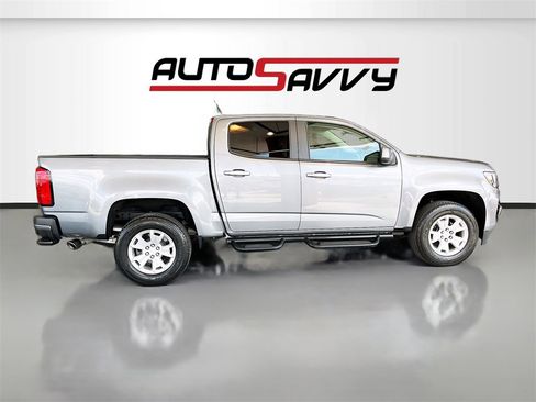 Used 2021 Chevrolet Colorado LT w/ LT Convenience Package image 8