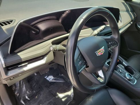 Used 2024 Cadillac XT4 Premium Luxury AWD/4WD image 20