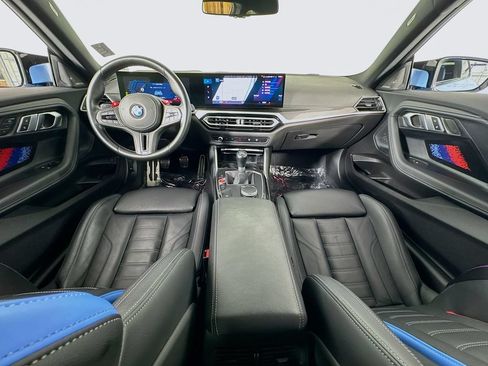 Used 2023 BMW M2 w/ Lighting Package RWD image 36
