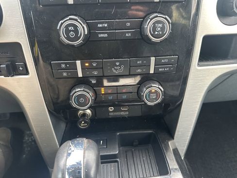 Used 2011 Ford F150 Platinum image 22