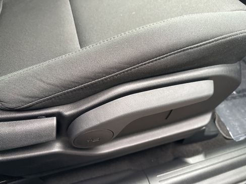 Used 2025 Hyundai Santa Fe SE image 37