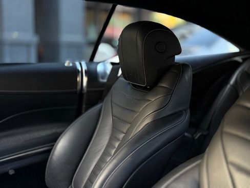 Used 2016 Mercedes-Benz S 550 4MATIC Coupe image 10