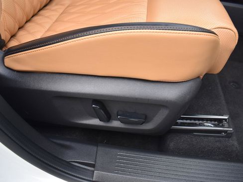 Certified 2023 Nissan Rogue Platinum w/ Platinum Premium Package image 6