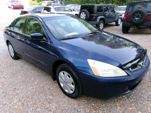 Used 2005 Honda Accord LX image 4