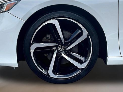 Used 2022 Honda Accord Sport image 29