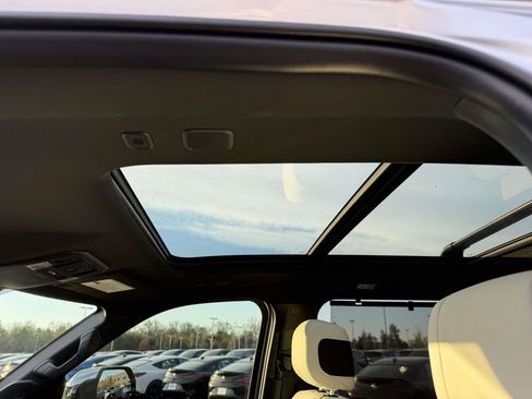 Used 2025 Toyota Sequoia Capstone image 22