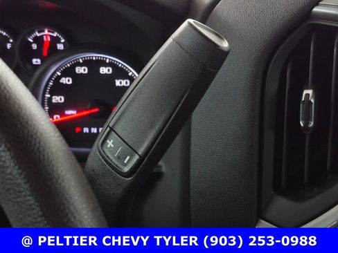 Used 2023 Chevrolet Silverado 1500 Custom image 22